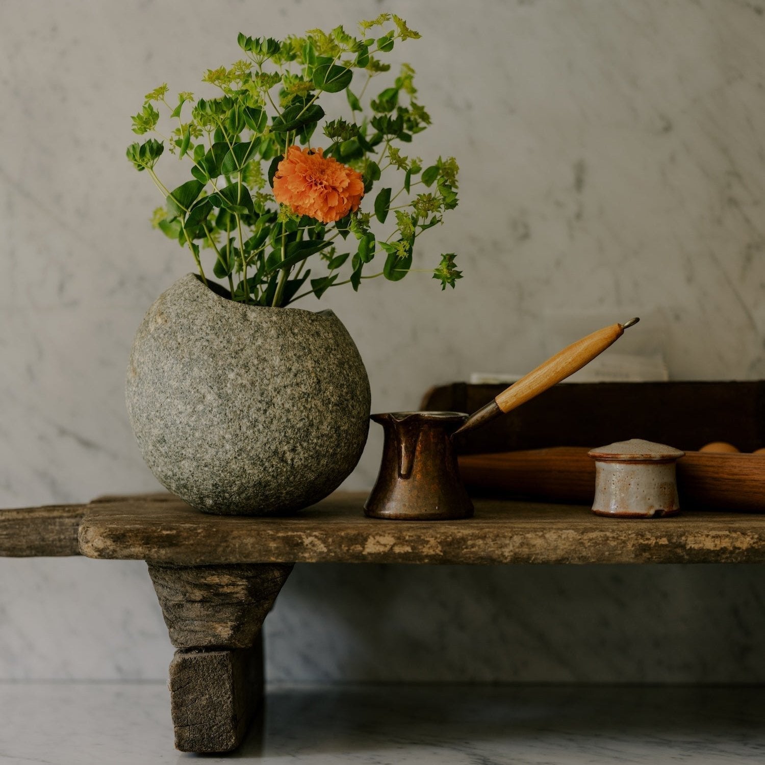 Vase en pierre de rivière