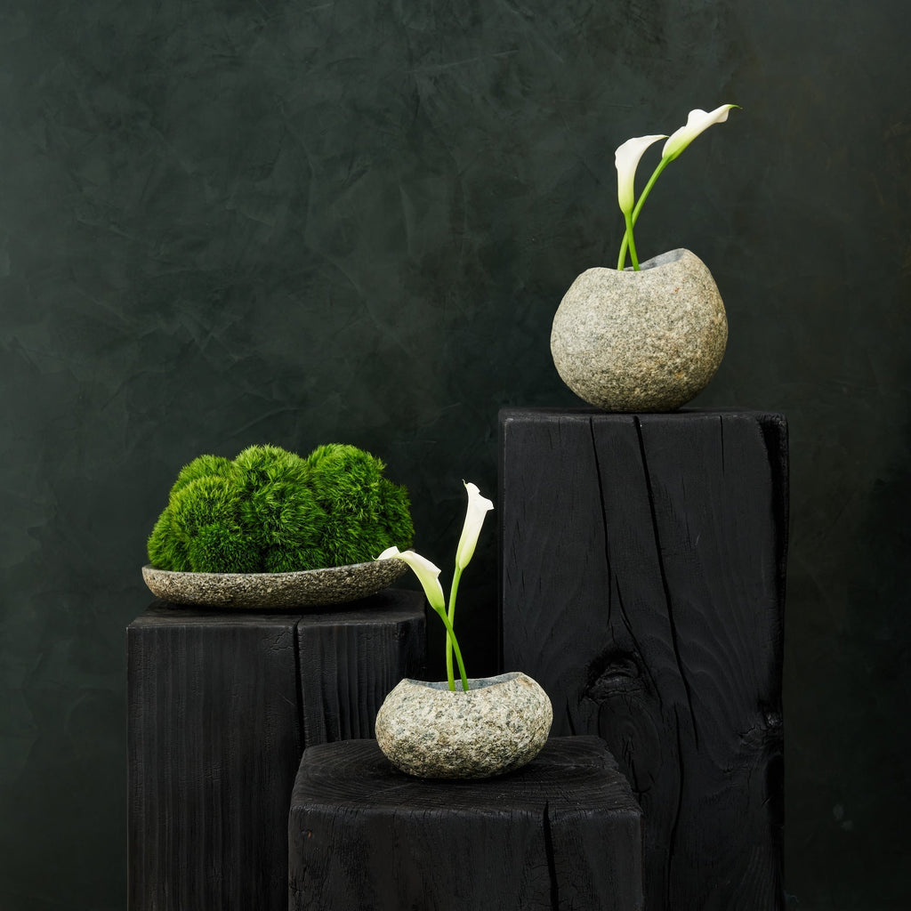 Vase en pierre de rivière
