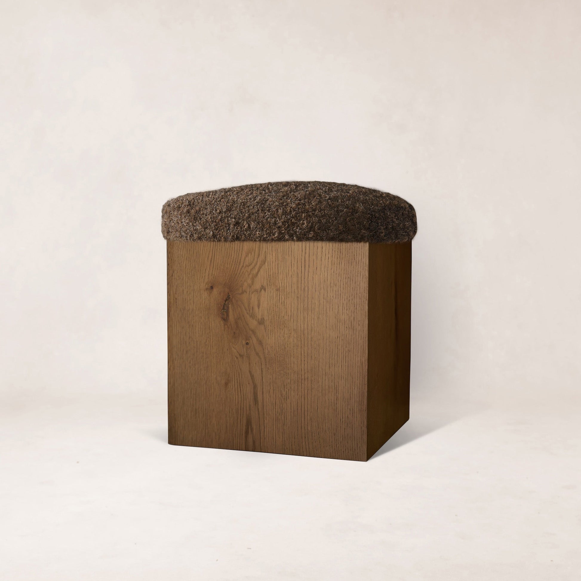 Pouf en chêne sellier - Moka