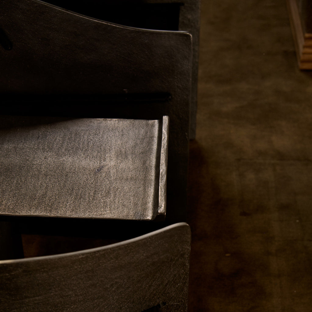 Table d'appoint à poutre en I